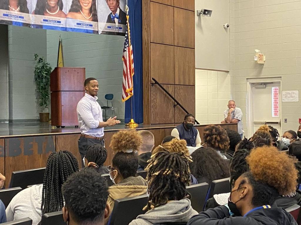 Happenings at HHS. Joseph Cole, Representative from Mississippi Power spoke with the Senior class about opportunities with Mississippi Power.